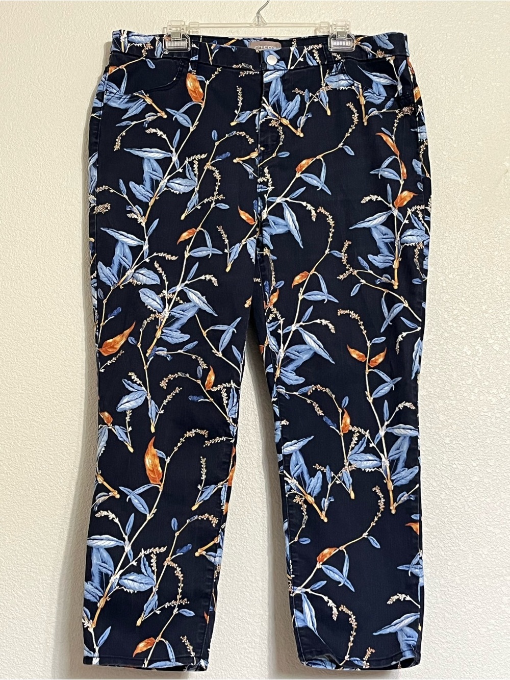 Chico's Floral Stretchy Ankle Pants Navy Blue Size 3